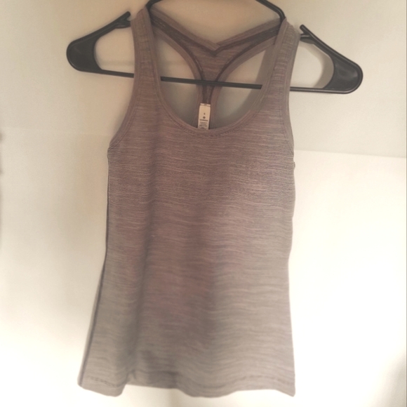 lululemon cool racerback 6 - Picture 5 of 6